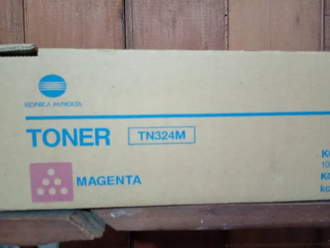 Toner magenta konica 258