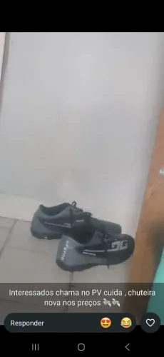 Vendo chuteira