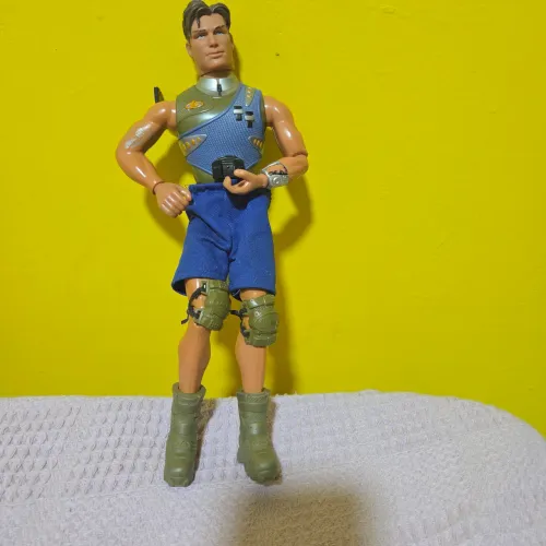 Boneco Max Steel