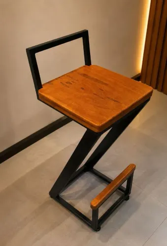 Banqueta tipo Z / design industrial