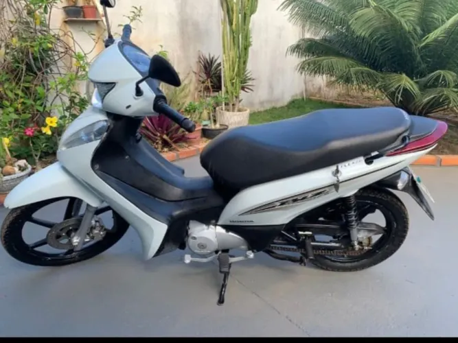 Moto biz em dias