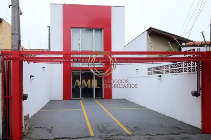 Aluga-se Ponto Comercial, 195 m², 4 Banheiros, 4 Vagas, Bairro Jardim Satélite - São José