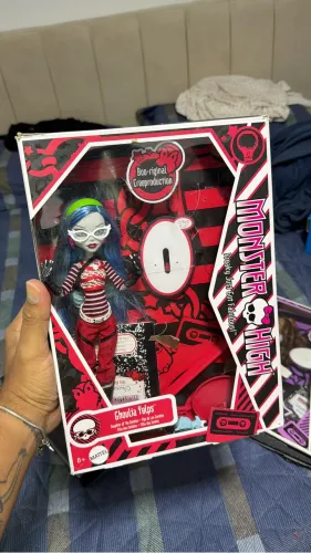 Monster High Ghoulia Básica Completa