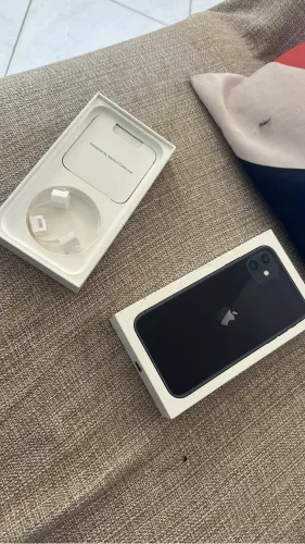 Vendo iPhone 11 64 Gb