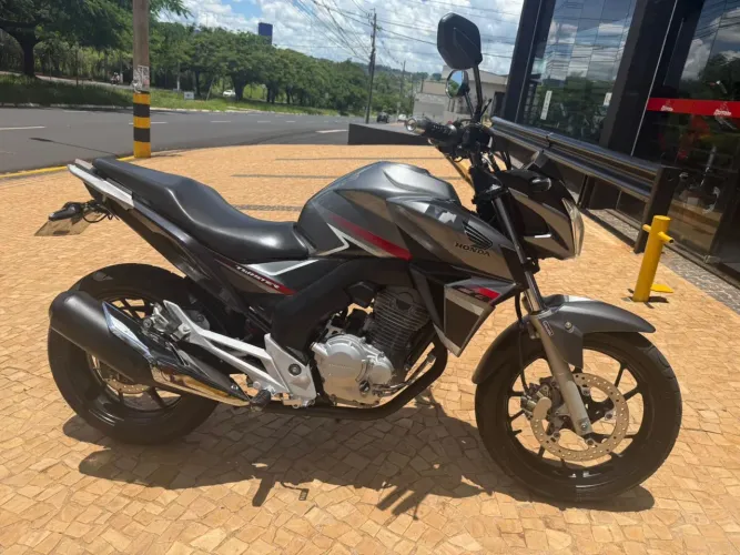 HINDA CBX 250 TWISTER 