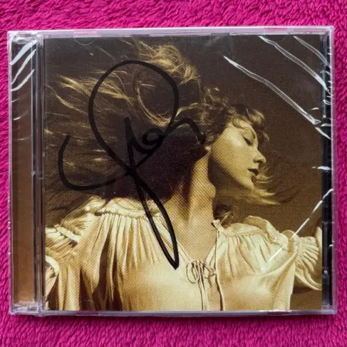 CD Autografado Fearless (Taylor's Version) - Taylor Swift