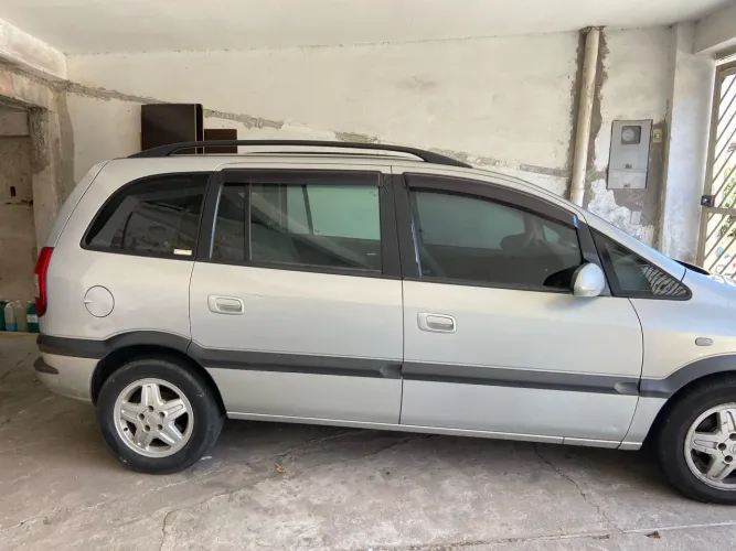 Chevrolet Zafira 2.0/ CD 2.0 16V MPFI 5P 2002