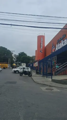 Ponto Comercial com 100m² em Amaralina - Salvador - BA