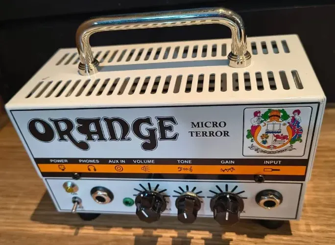 Cabeçote Orange Micro Terror usado Mixer Instrumentos Musicais