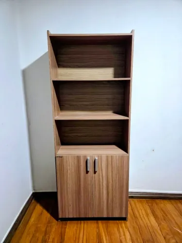 Estante Livreiro Politorno com Armário 2 Portas