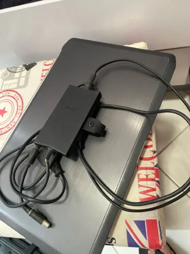Dell Latitude retirada de peça 