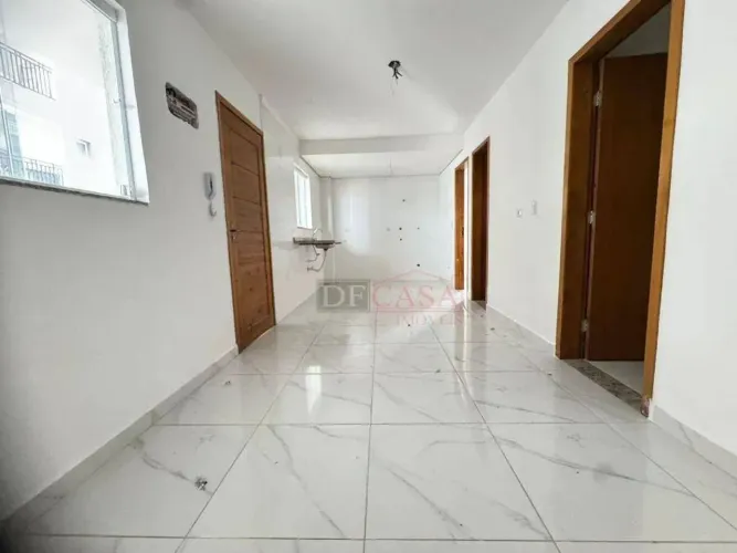 Apartamento à Venda próximo ao Metrô Guilhermina Esperança. 2 dormitórios. Vila Guilhermin