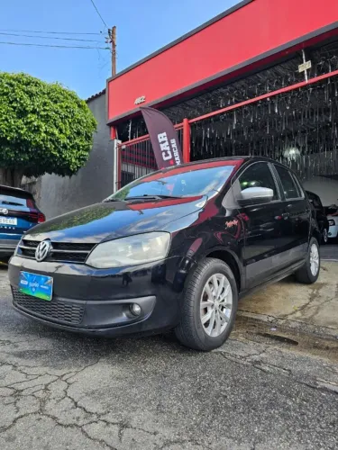 Volkswagen Fox Rock IN RIO 1.6 MI Total Flex 8V 5P 2014