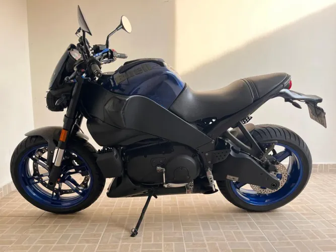 Moto nova