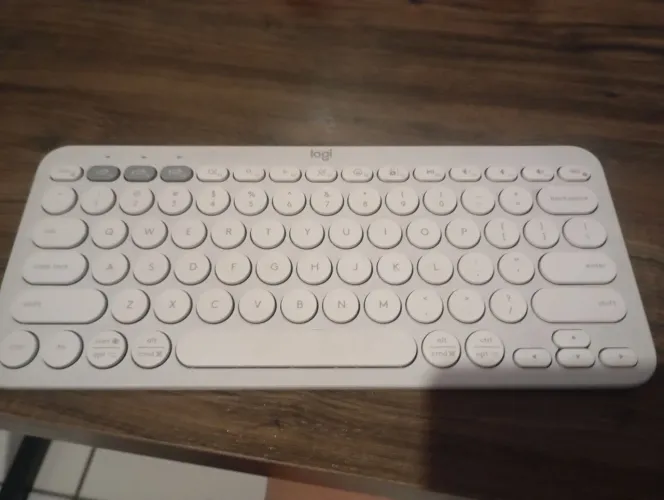 Teclado Logitech soft switch 
