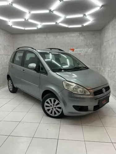 Fiat Idea Essence 1.6 Flex 16V 5P 2012