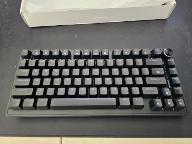 [Novo]Teclado Mecânico com Fio Formato 75% e Botão de Controle de Mídia (Preto)