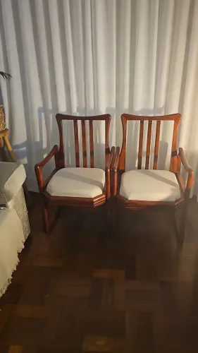 Cadeiras de aproximação estofadas