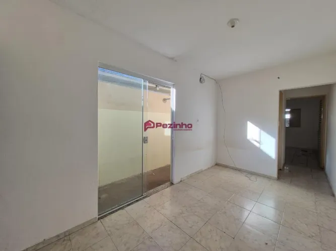 Casa à venda em Limeira, Jardim Gustavo Peccinini II, com 2 quartos, com 44 m²