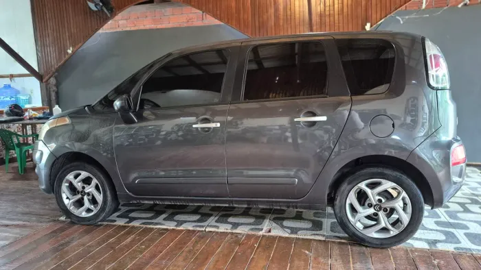 Citroen C3 Picasso GLX 1.5 Flex 8V 5P Mec. 2013