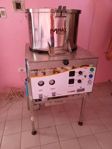 Máquina descascadora de Alho nova, nunca usada.