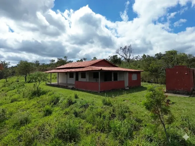 Excelente Sítio à Venda no Canaã  Ravena (Sabará/MG).