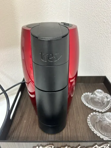 Cafeteira três corações 