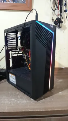 Computador AMD® A4  3,00GHz  +Leds RGB