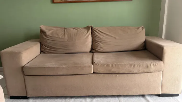 Vendo sofá 3 lugares 2 metros - Usado em excelente estado