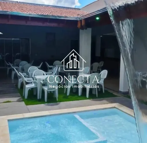 Casa estilo Salão de Festas Para Venda No Bairro Portal do Valle