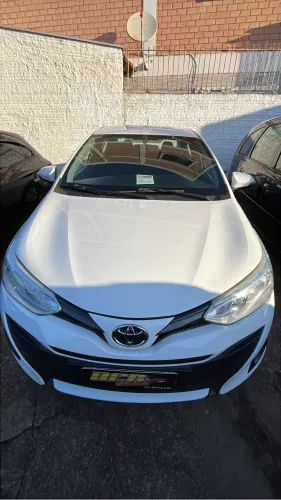 Toyota Yaris XL Sedan 1.5 Flex 16V 4P Aut. 2019