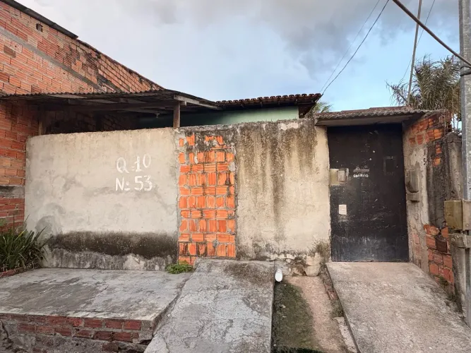 VENDO OU TROCO CASA