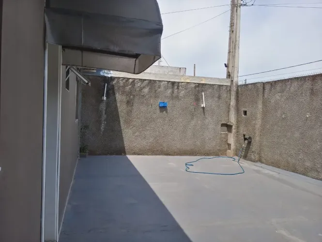 Imóvel para aluguel com 57 metros quadrados com 1 quarto em Centro - Botucatu - SP