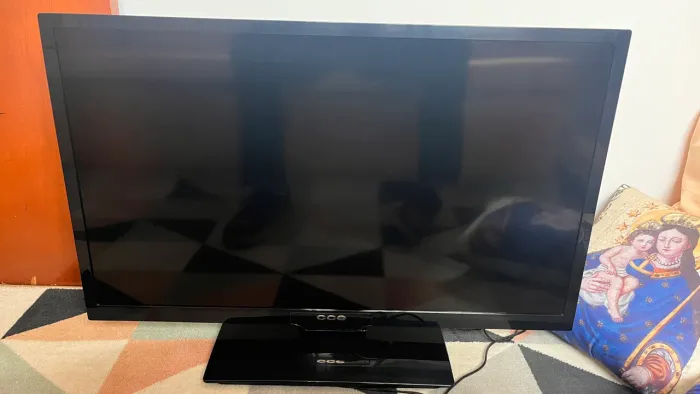TV CCE LCD 39