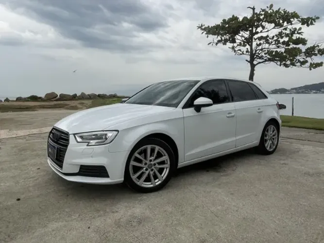 Audi A3 Sportb. Prestige Plus 1.4 TFSI S-tron 2019