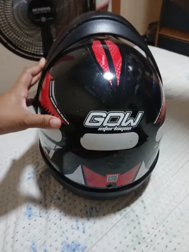 Vendo capacete 80 reais