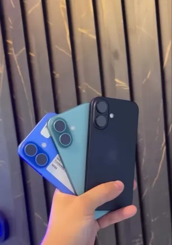 iPhone 16