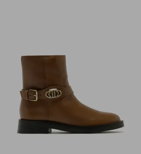 Bota AREZZO Marron Couro Cano Curto Detalhe Metal 36