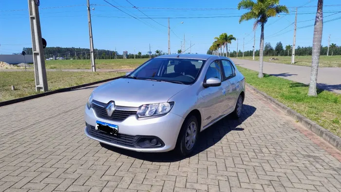 Renault Logan Expression Hi-flex 1.6 8V 4P 2014