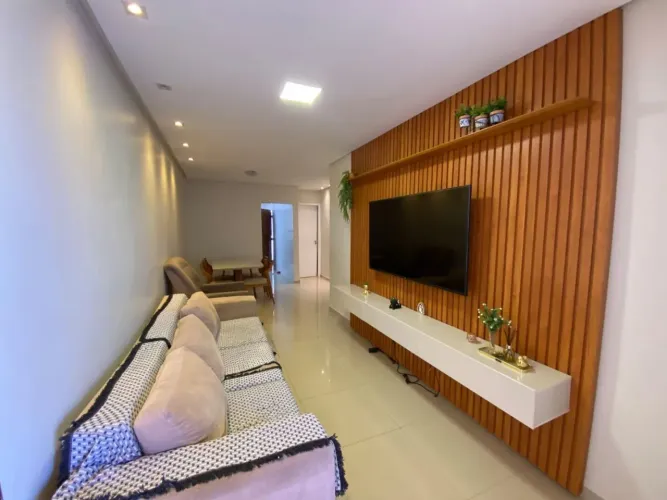 Casa Reformada com 3 dormitórios no Conjunto Novo Jardim - Cidade Universitária