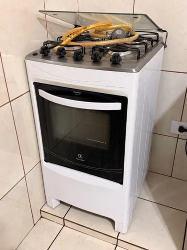 Fogão Electrolux 4 Bocas Leia anúncio!