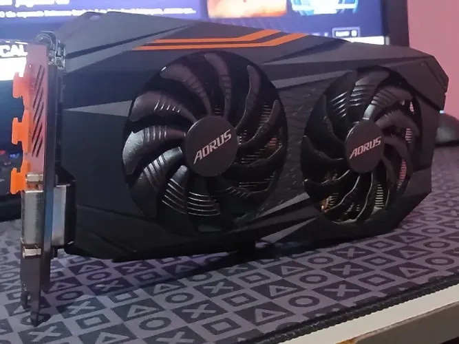 Placa de Video Gigabyte Aorus RX 580 8GB (Original 2304 Cores) - Único Dono desde 2019