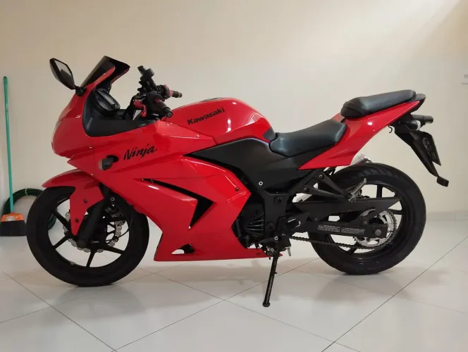 Kawasaki ninja 250r