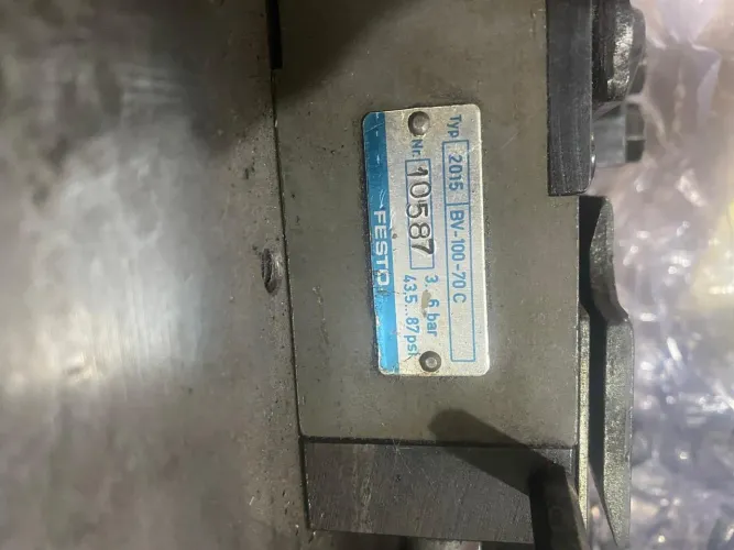 Alimentador Pneumático Festo