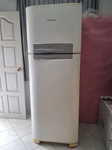 Geladeira Eletrolux DF50