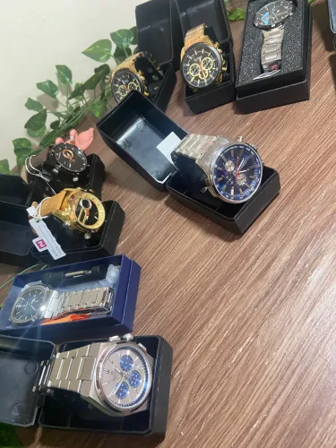 Relógios naviforce e Curren masculinos