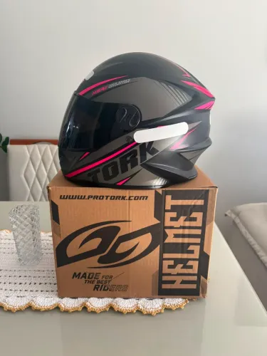 Vendo capacete feminino pro torneio