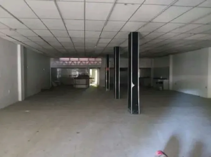 Terreno comercial Loja e apartamentos