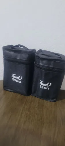 2 maletas de canetinhas novas