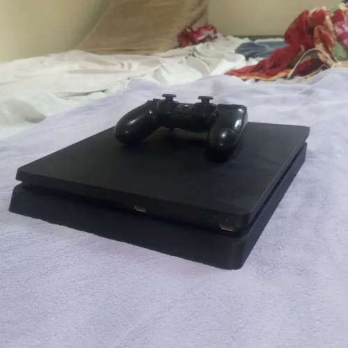 Ps4 slim